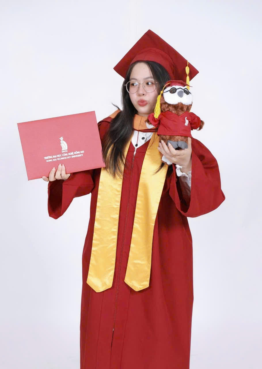 https://bancntt.dntu.edu.vn/storage/cuusv.dntu.edu.vn/ho-so/01JYR5YEQTF3YSFQ7XY29D04VT.jpg